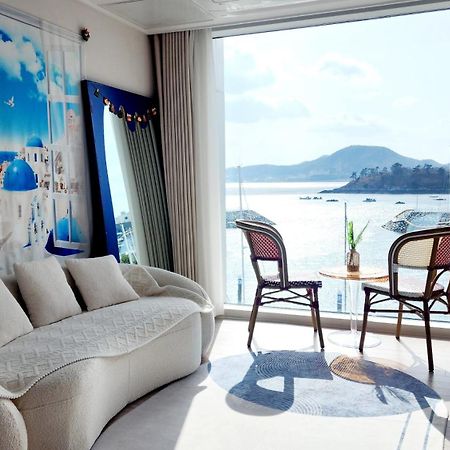The Castle Ocean Suite Йосу Екстер'єр фото